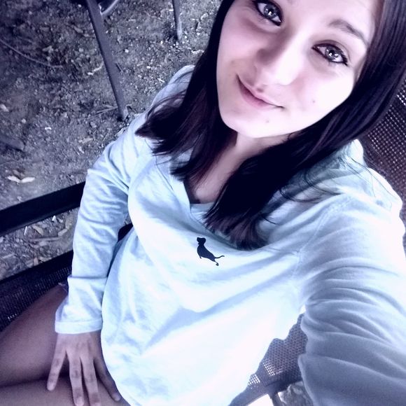 Meet your Posher, Kayla marie - Picture 1 of 1
